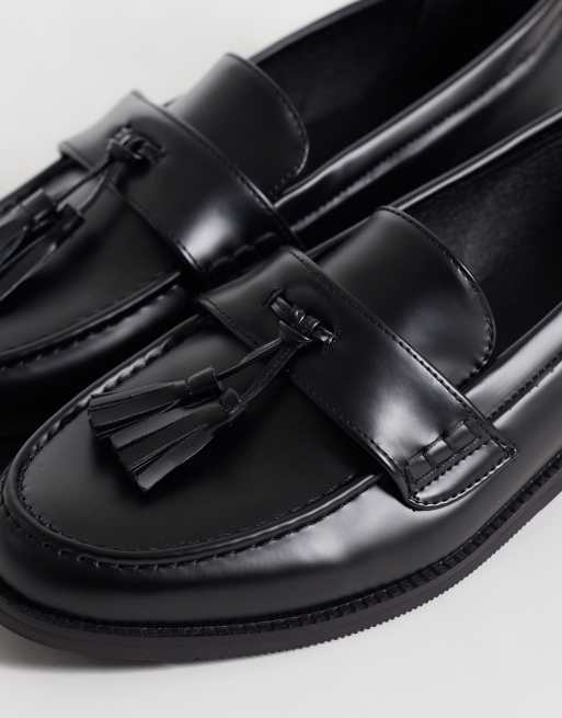 SEQWL Hero tassel loafers in black, 2 of 4