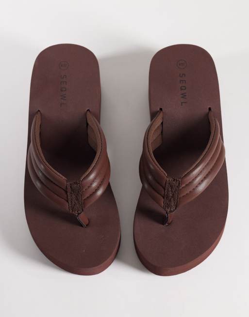 SEQWL - Infradito con zeppa flatform color cioccolato, 4 di 4