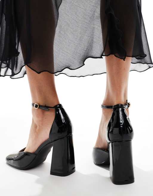 SEQWL – Levante – Sandalen aus PU in Schwarz mit Blockabsatz