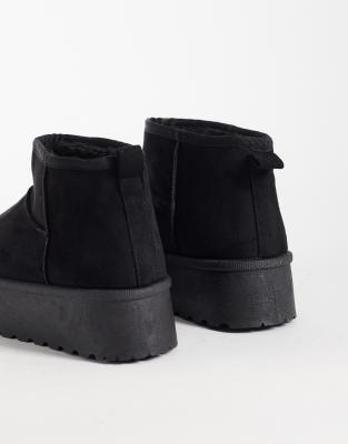 Seqwl Mini Flatform Boots In Black