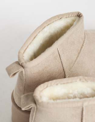 Seqwl Mini Flatform Boots In Neutral