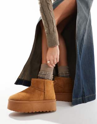 SEQWL SEQWL mini flatform boots in tan-Neutral