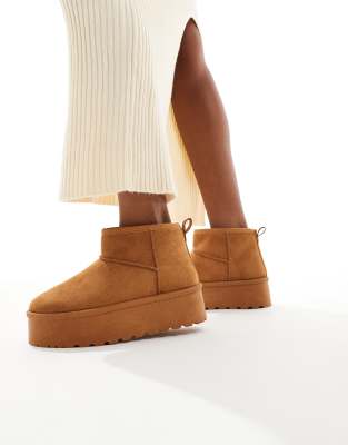  mini flatform boots in tan