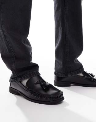 SEQWL - Mocassins froncés à franges - Noir