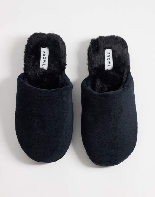 SEQWL Mslip fur lined slippers in black, 2 of 4