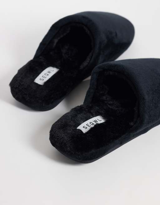 SEQWL Mslip fur lined slippers in black, 4 of 4