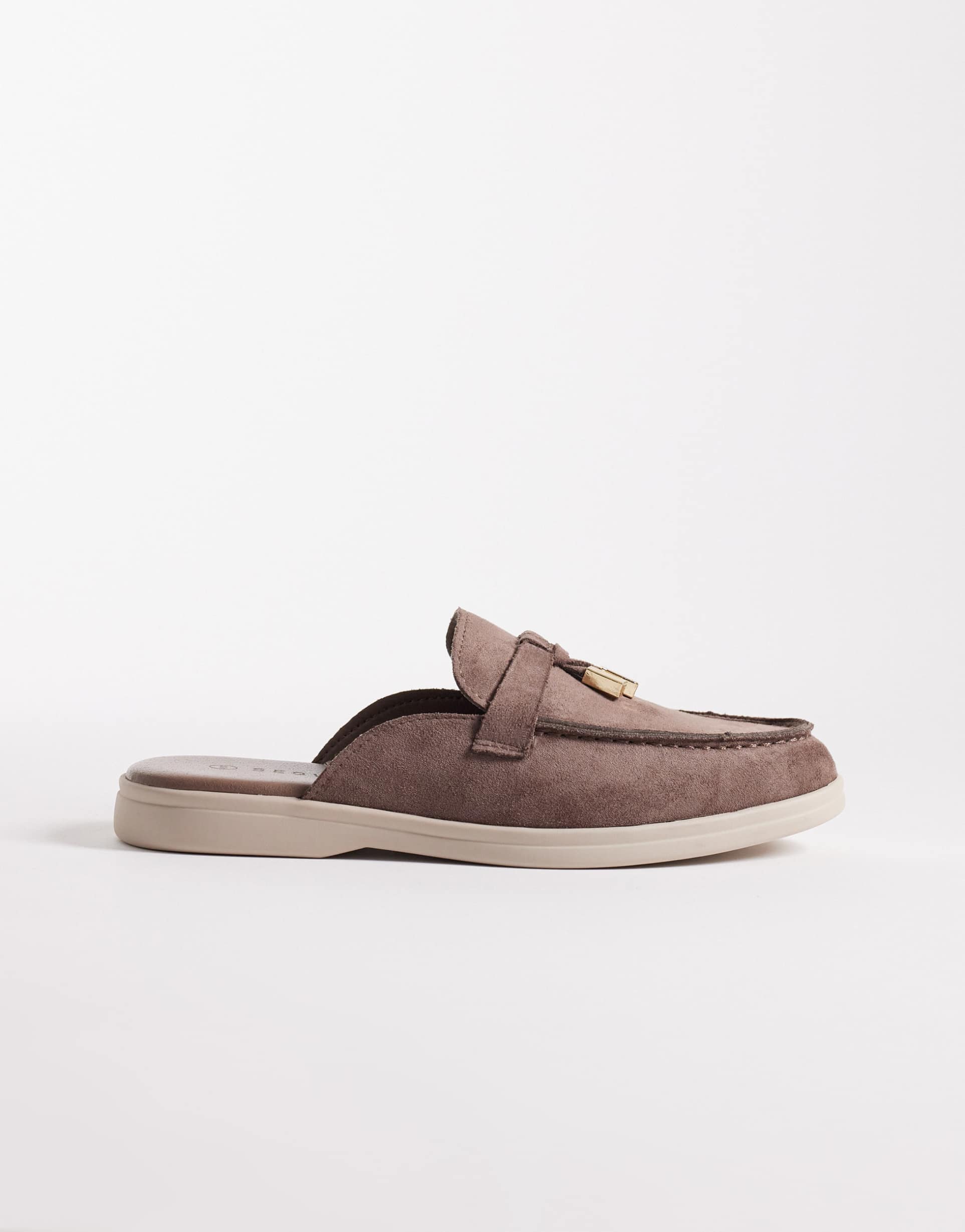 seqwl mule tassel trim loafers in mocha faux suede