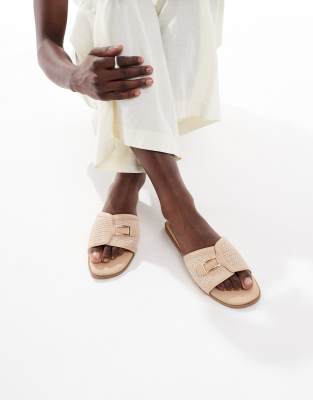 Murray buckle detail flat sandals in beige-Neutral