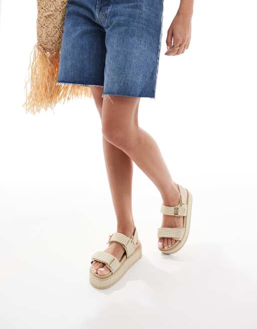 SEQWL – Naturfärgade sandaler i raffiabast med flatform-sula och spänne, 4 av 4