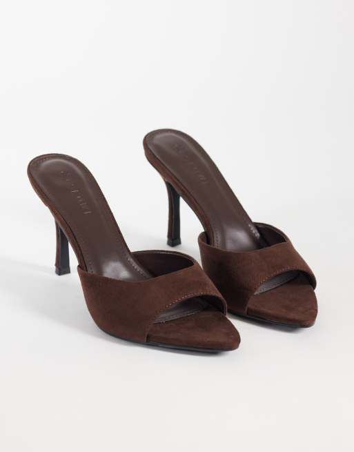 SEQWL Ocon heeled sandal in suedette chocolate, 2 of 4