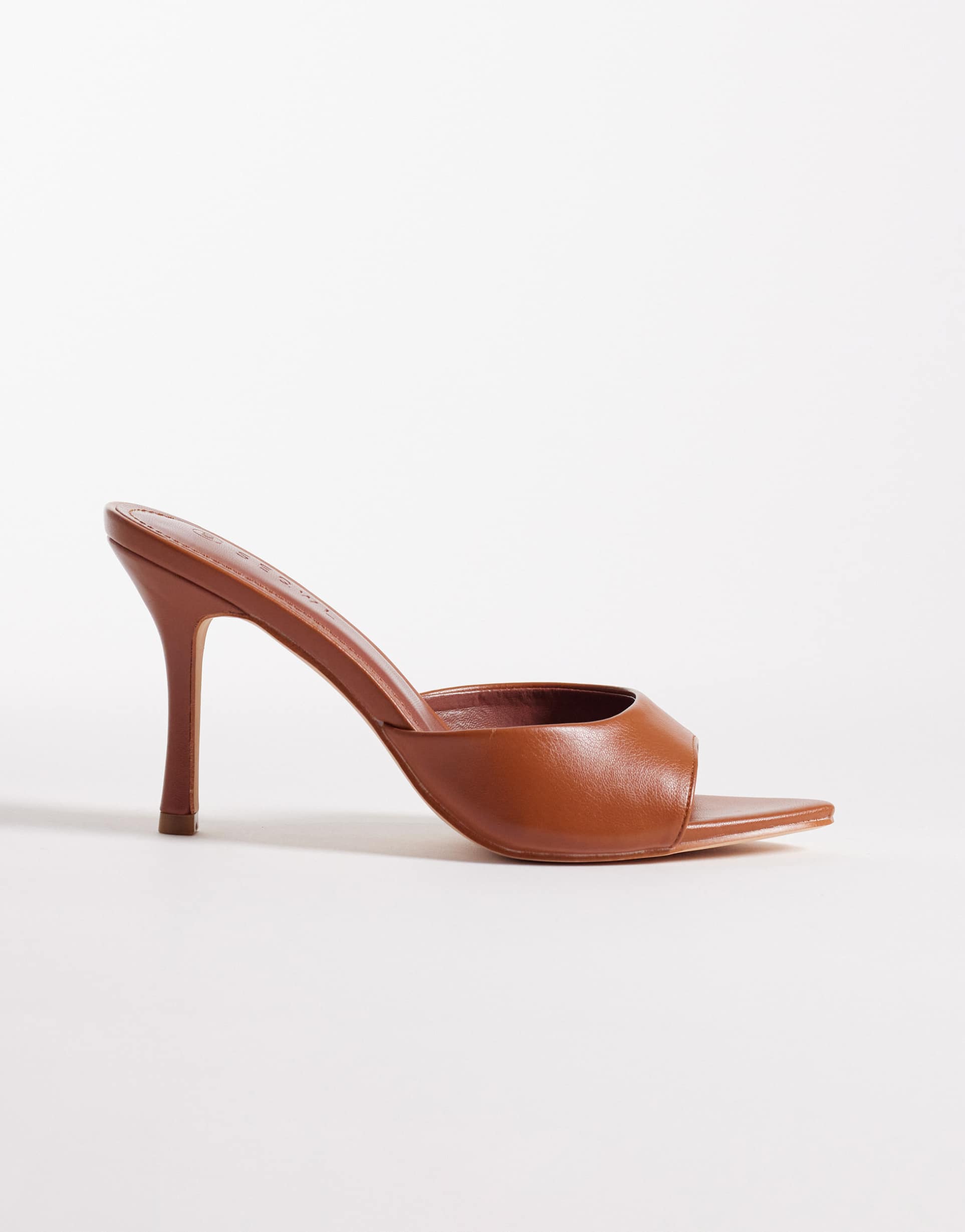 seqwl ocon heeled sandals in caramel microsuede