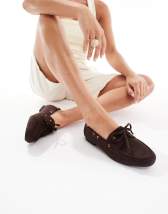 SEQWL Picnic boat shoes in taupe