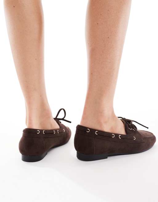 SEQWL Picnic boat shoes in chocolate