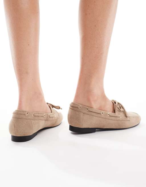 SEQWL Picnic boat shoes in taupe