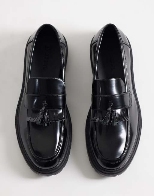 SEQWL Pier chunky loafers med tofs i matt svart, 4 av 4