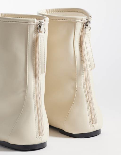 SEQWL refined ankle boots in white, 4 of 4