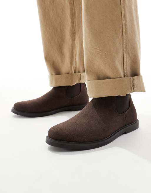 SEQWL round toe chelsea boots in suede chocolate