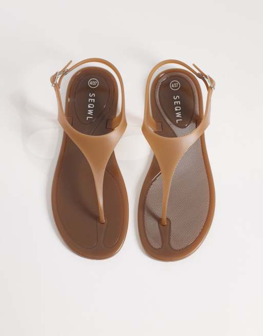 SEQWL - Sandales en plastique à entredoigt avec boucle - Marron, 3 de 4