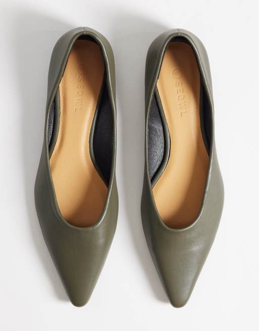 SEQWL Scar pointed ballet flats in light gray, 2 of 4