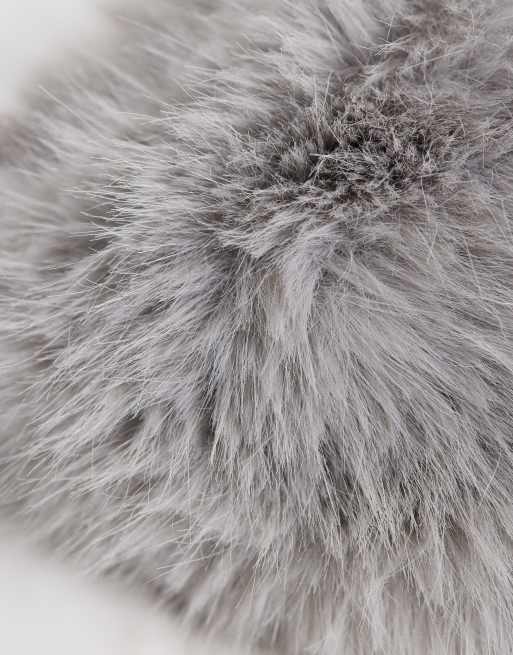 SEQWL Smarties fluffy pom pom slippers in gray, 3 of 4