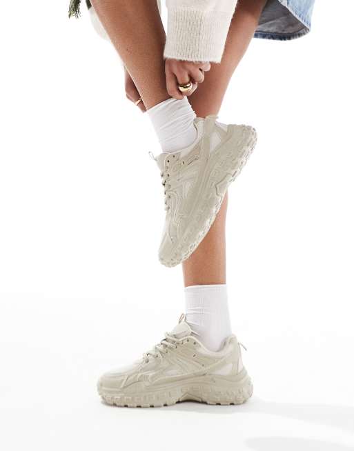 SEQWL - Sneakers met dikke zool in beige