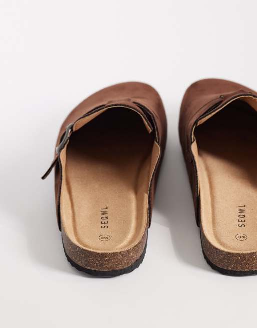 SEQWL Soda clogs in brown, 4 of 4