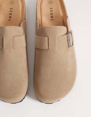 Seqwl Soda Clogs In Neutral