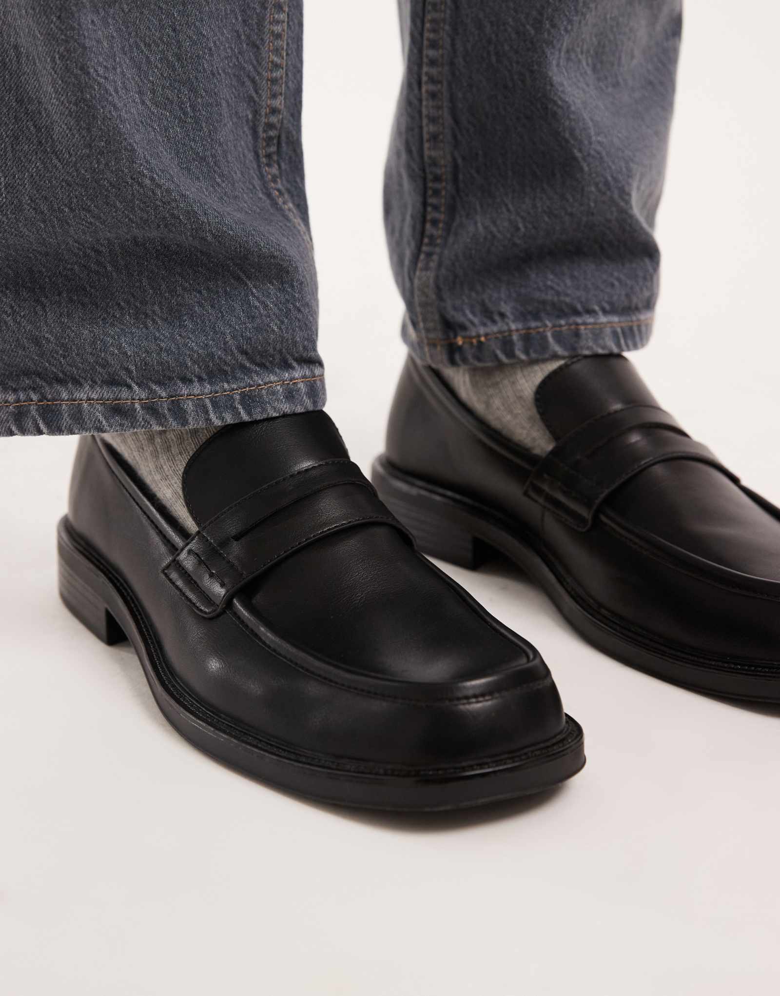 Черные мокасины SEQWL с квадратным носком