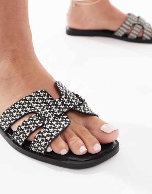 SEQWL Stork Wide Fit flat sandals in raffia black