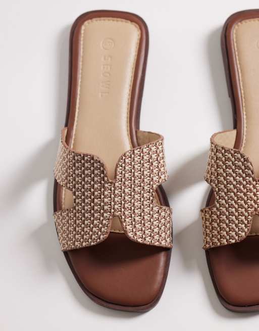 SEQWL - Storke - Brune flade sandaler i raffia, 2 af 4