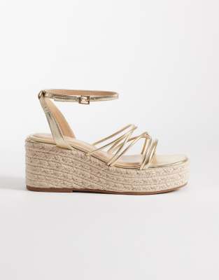  Strappy Espadrille wedges 