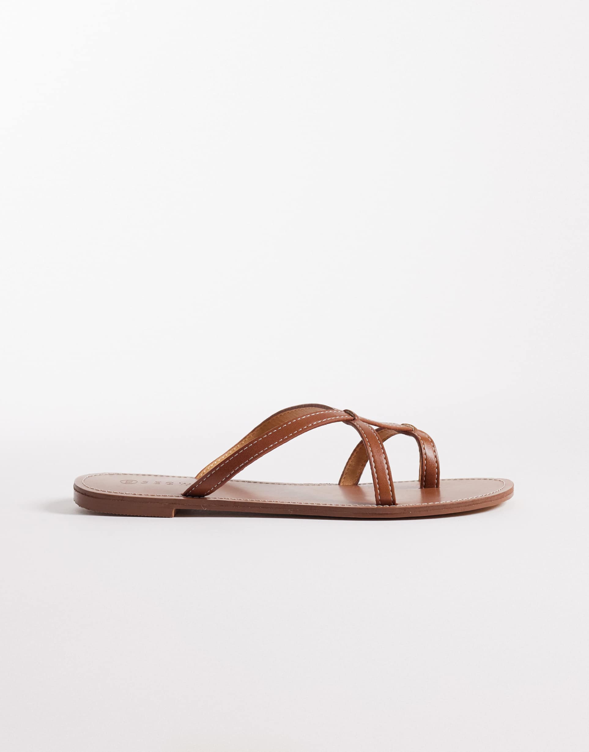 seqwl strappy flat sandals in tan