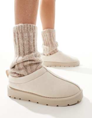 Seqwl Suedette Mules In White