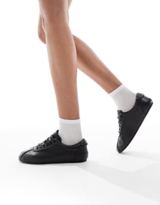 SEQWL SEQWL Toffee ribbon detail lace up trainers in black