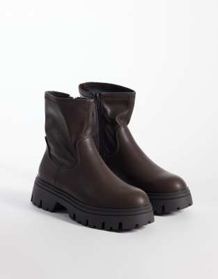 Seqwl Twirl Chunky Sock Boots In White