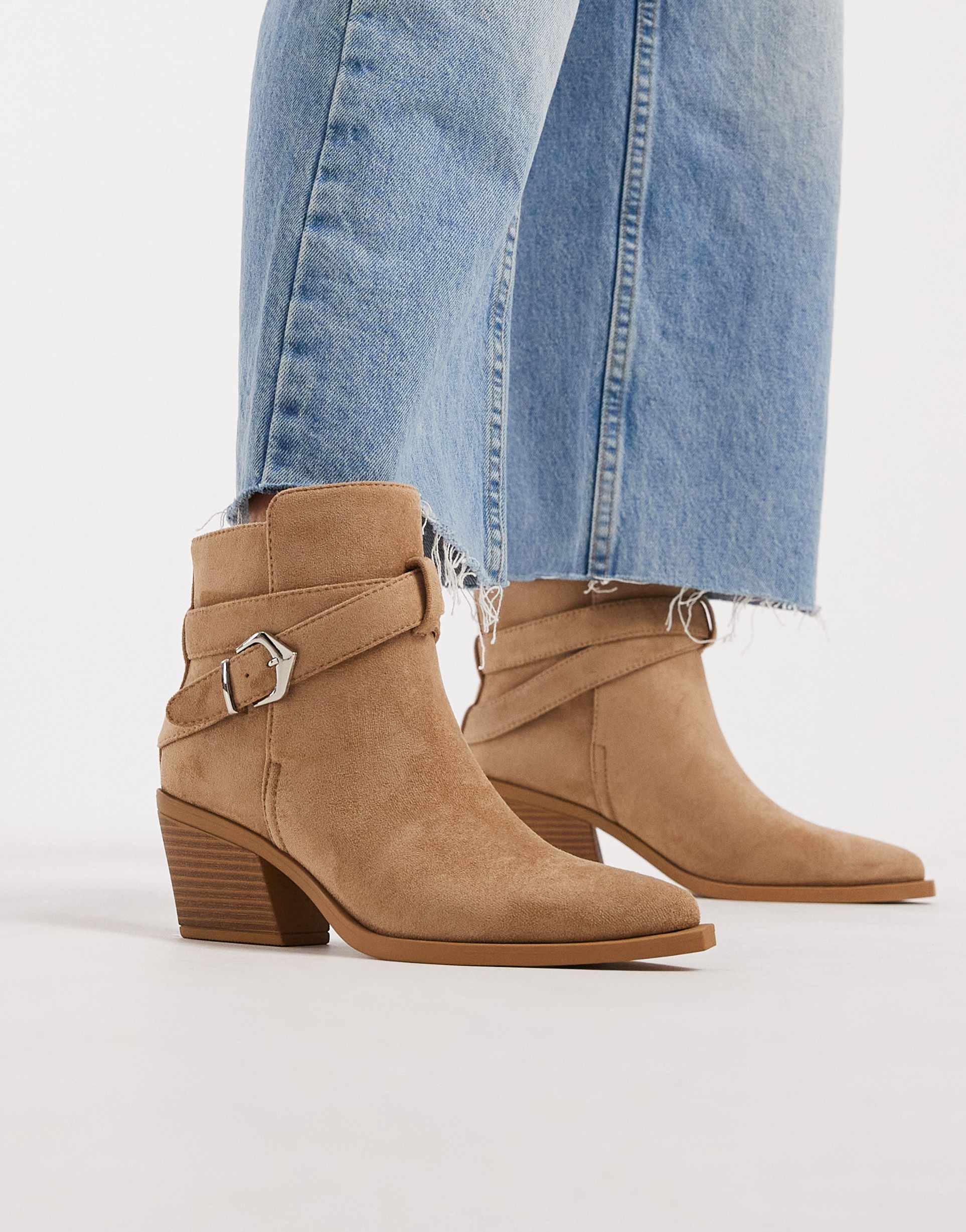 seqwl western low ankle boots with buckle detail in taupe suedette