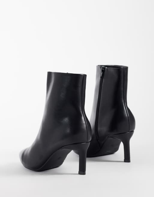 SEQWL Wide Fit Benz faux-suede kitten heel ankle boots in black, 3 of 4