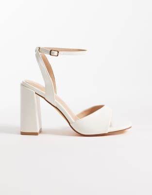  block heeled sandal 