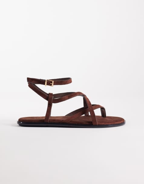 SEQWL Wide Fit – Bruna, platta sandaler i mockaimitation med remmar och spänne - view 1