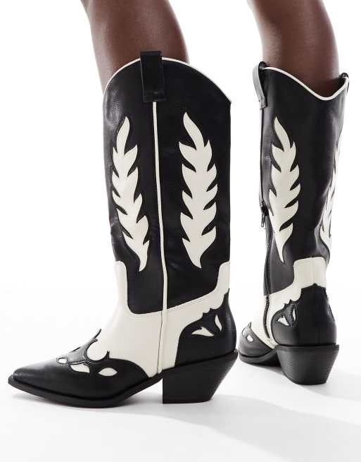 SEQWL Wide Fit embossed western boots in black, 2 of 4