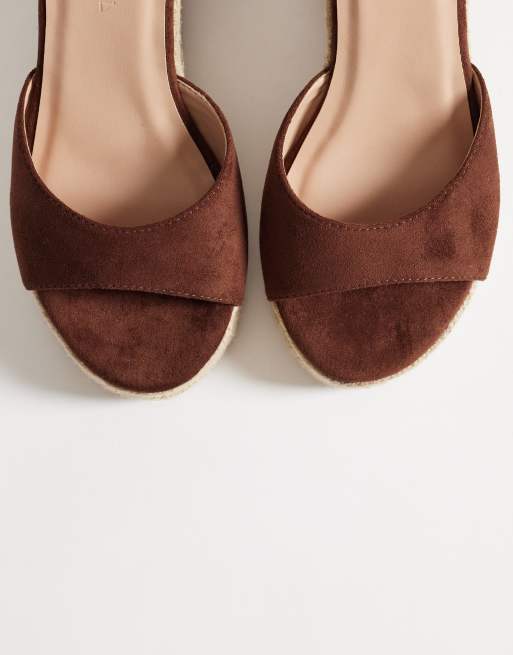SEQWL Wide Fit – Espadrilles in Braun mit Keilabsatz, weite Passform, 2 von 4