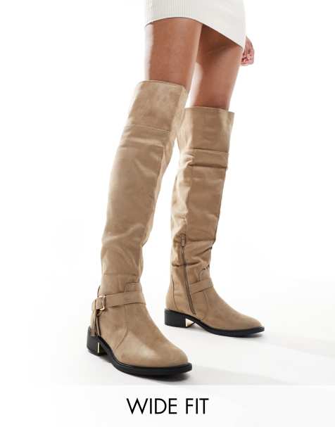 SEQWL Wide Fit – Flache Overknee-Stiefel in Taupe mit Quaste, weite Passform - view 1