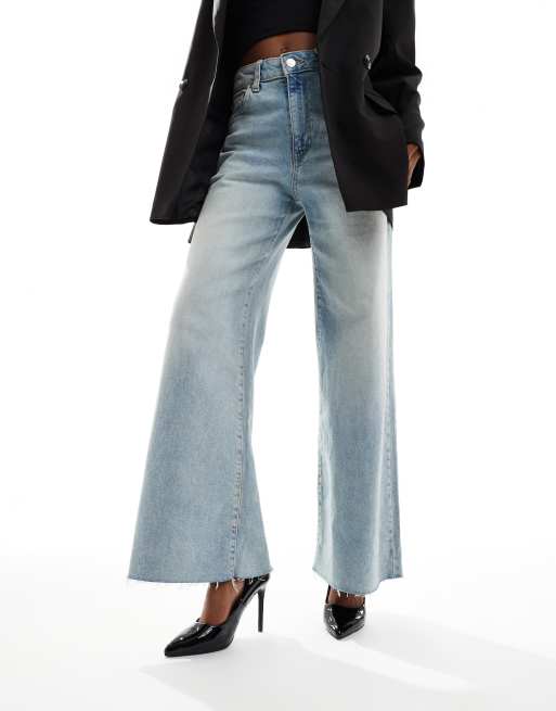 SEQWL Wide Fit Hamilton court shoes in patent black