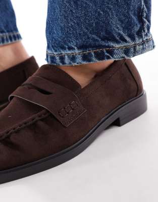 Seqwl Wide Fit Hershe Ruched Loafers In Black