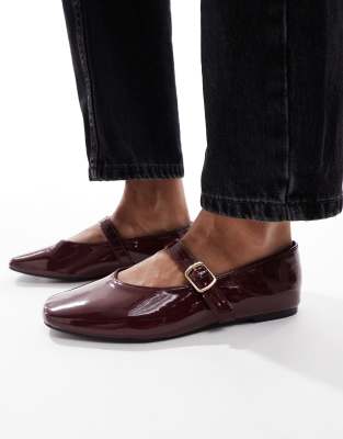 SEQWL Wide Fit - Iris - Ballerinas in Burgunderrot mit hohem Schuhblatt, weite Passform