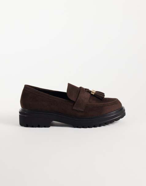 SEQWL Wide Fit Jeep Loafer aus Wildlederimitat mit grober Sohle und Bommel in Schokobraun - view 1