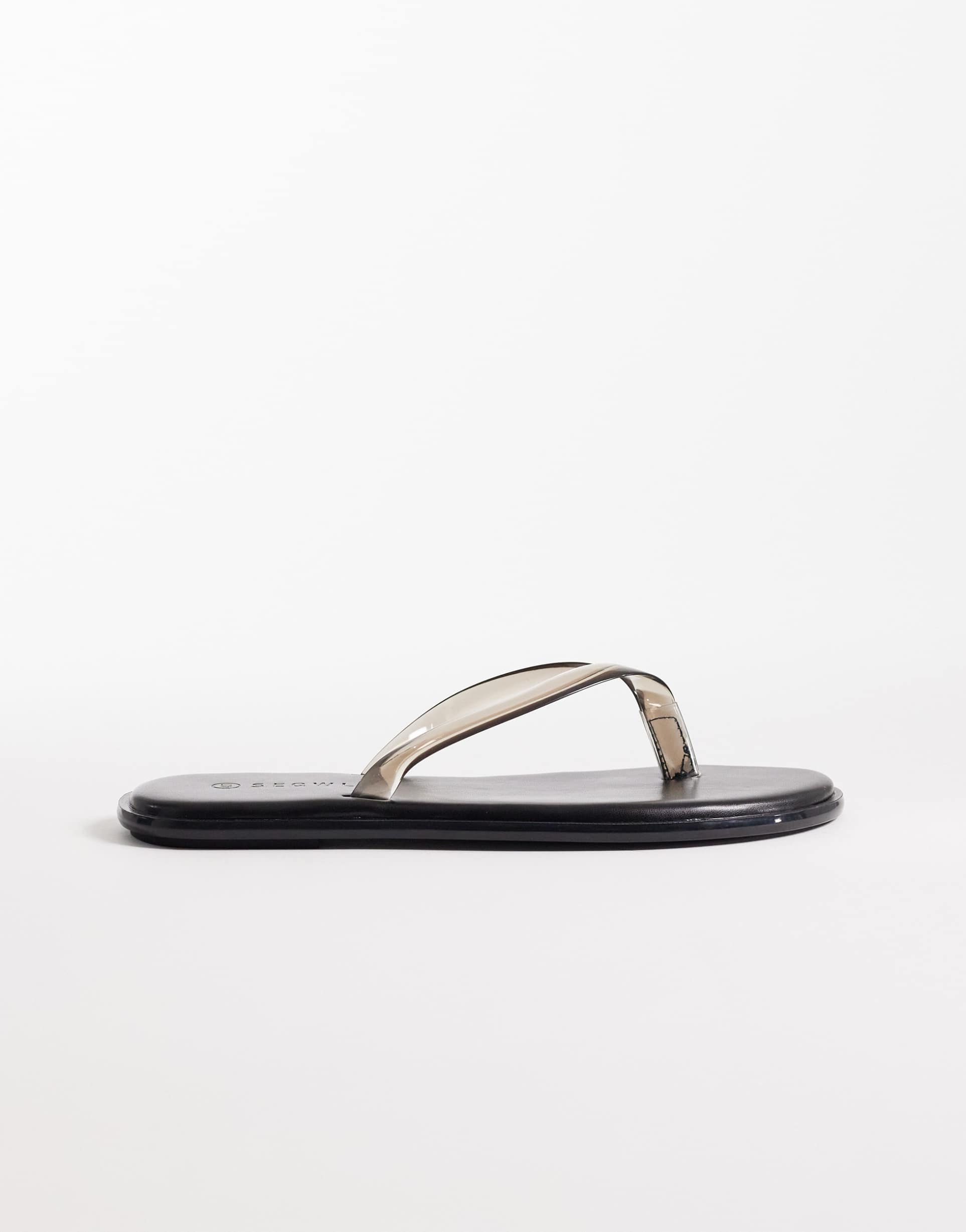 seqwl wide fit jelly flip flops in black