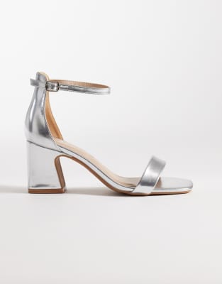  Leal block heeled sandal 