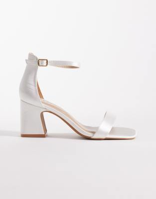 Seqwl Wide Fit Leal Block Heeled Sandals In White
