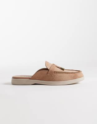   mule tassel trim loafer in camel faux suede